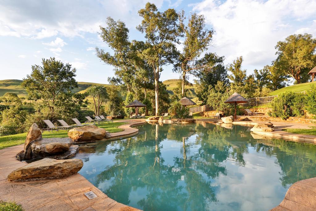 Montusi Mountain Lodge Bonjaneni エクステリア 写真